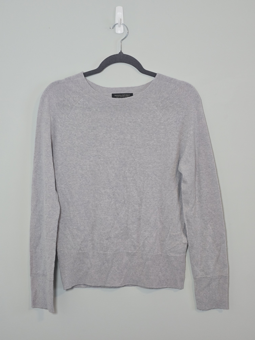 Banana Republic 100% Merino Wool Crewneck Sweater Light Gray Women's Small